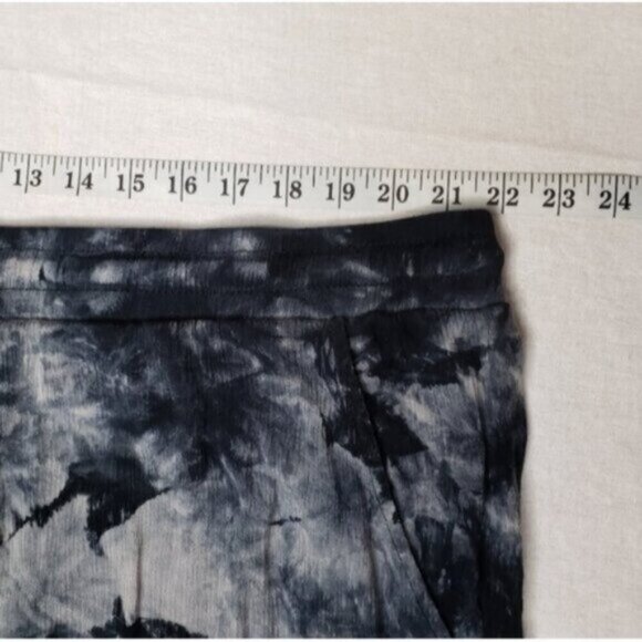 Torrid Pull-On Gauze Mid-Rise Short Tie Dye POCKETS Drawstring Waist Siz… - Picture 12 of 14